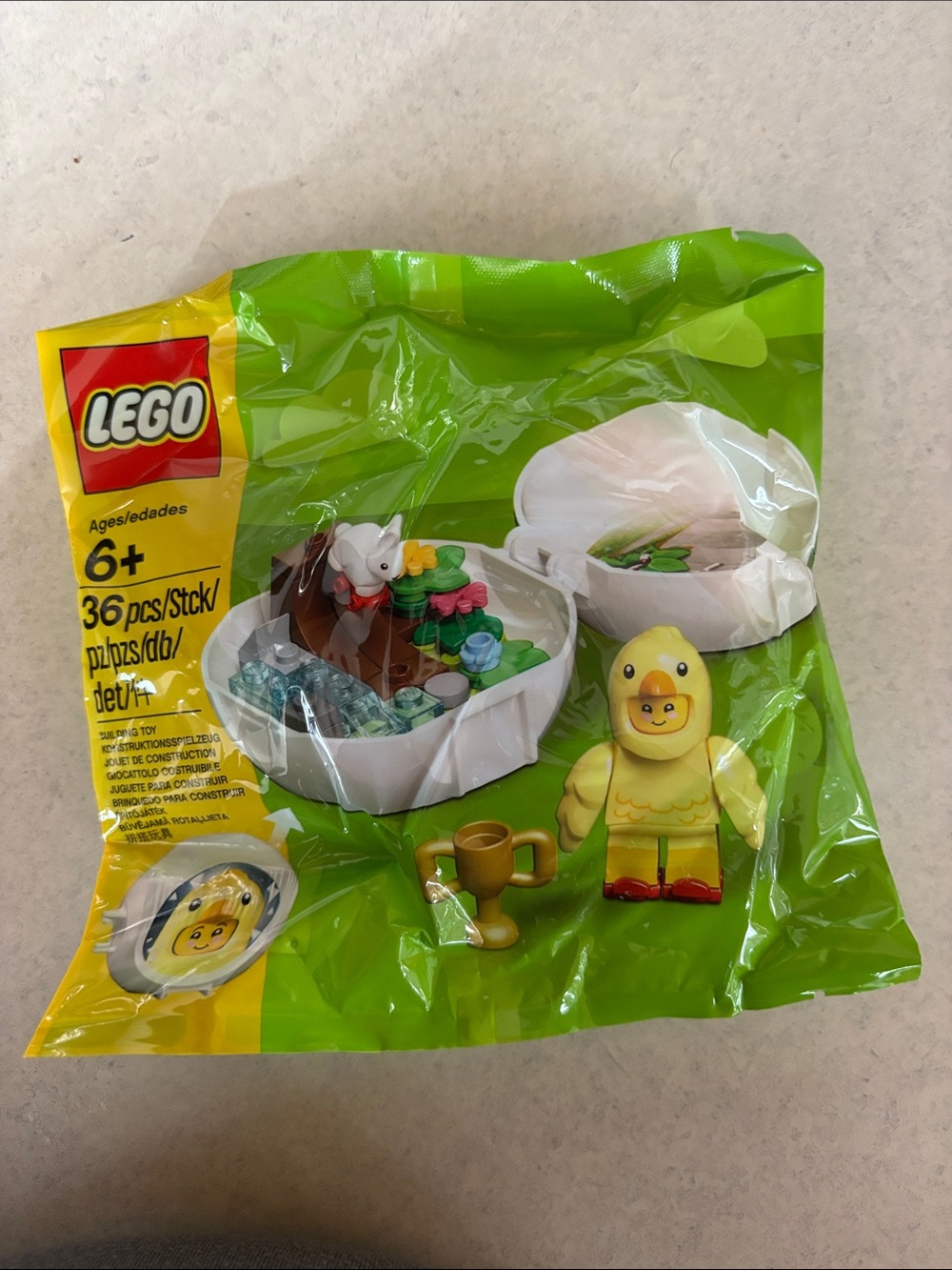 LEGO Yellow Chick Costume Minifigure with White Shell Playset